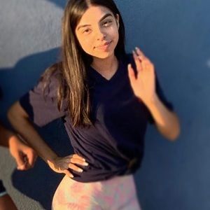 Meet your Posher, Lucy